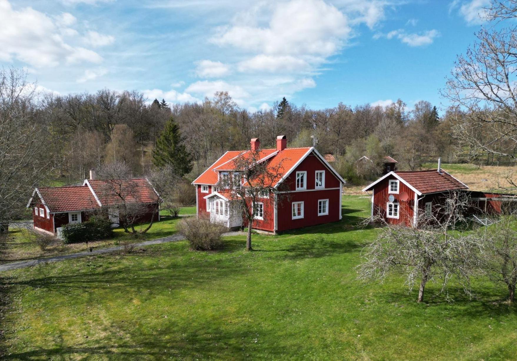 Villa Vilan - Countryside Lodging Skillingaryd Exteriör bild